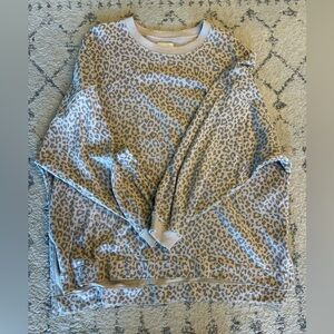 Oversized Leopard Print Sweatshirt